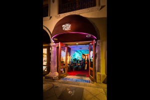 Palm Springs Retro Lounge